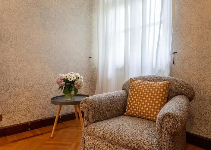 Ronco Dell'abate - Relais 住宿加早餐酒店 4*